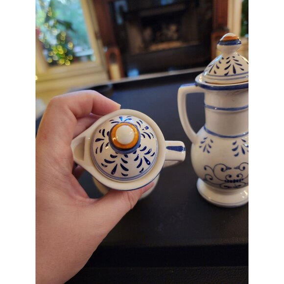 Vintage Royal Sealy Heritage Vinegar and Oil Set - Picture 3 of 6